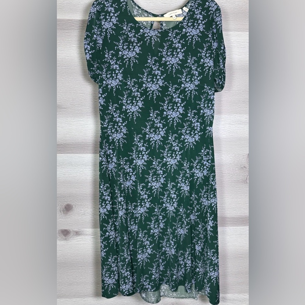Lark & Ro Emerald Green With Lavender Floral Short Sleeve Crew Neck Dress Sz 14
